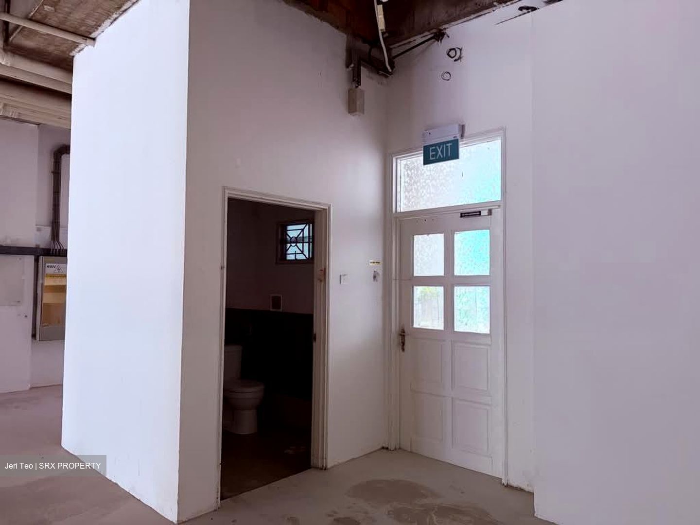 Kim Keat House (D12), Shop House #585383371